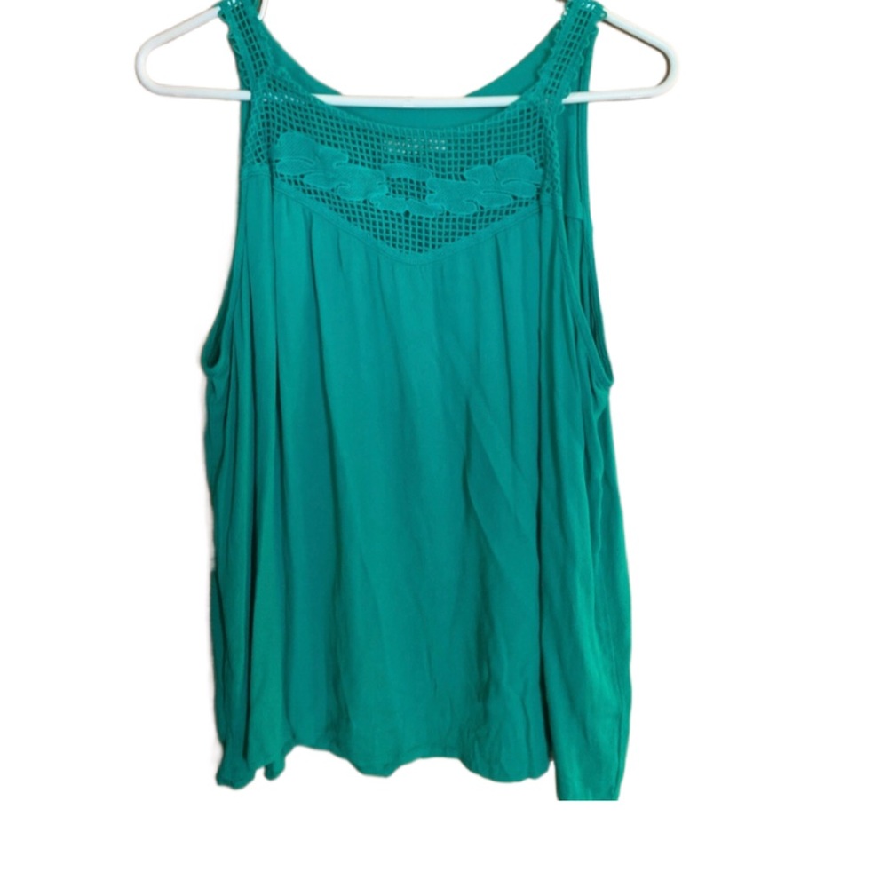 Green Summer Sleeveless Lave Top